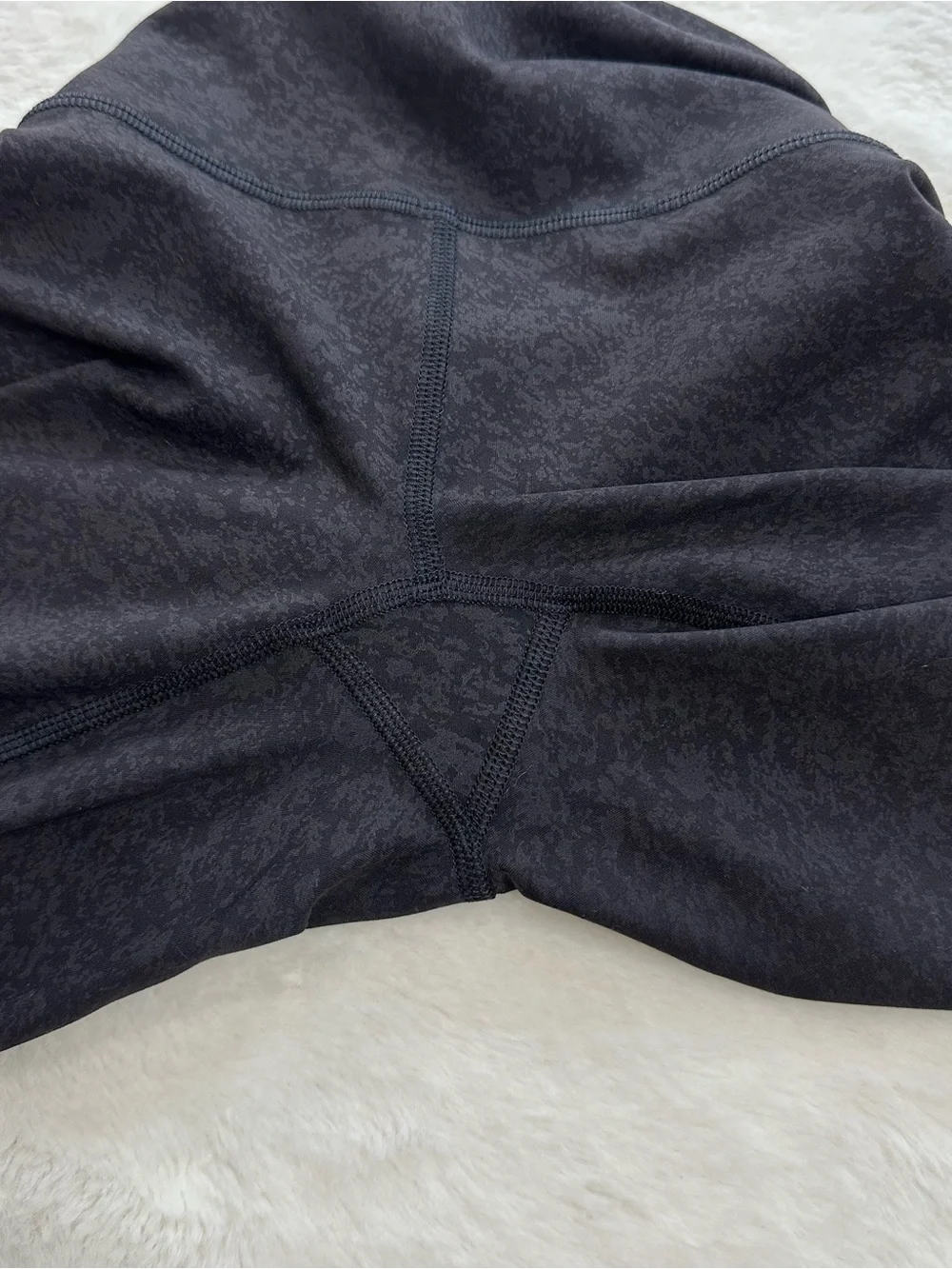Lululemon Wunder Train HR Tight with Pockets 25